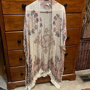 Woven Heart Cream and Pink Floral Kimono with Tassels